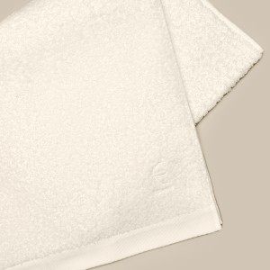 Descamps X Ethereal Bath Towel 70*140 cm