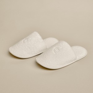 Descamps X Ethereal Winter Slippers 42/44